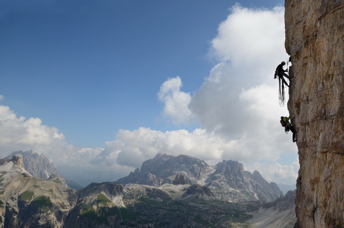 4658 Cassin Seilschaft