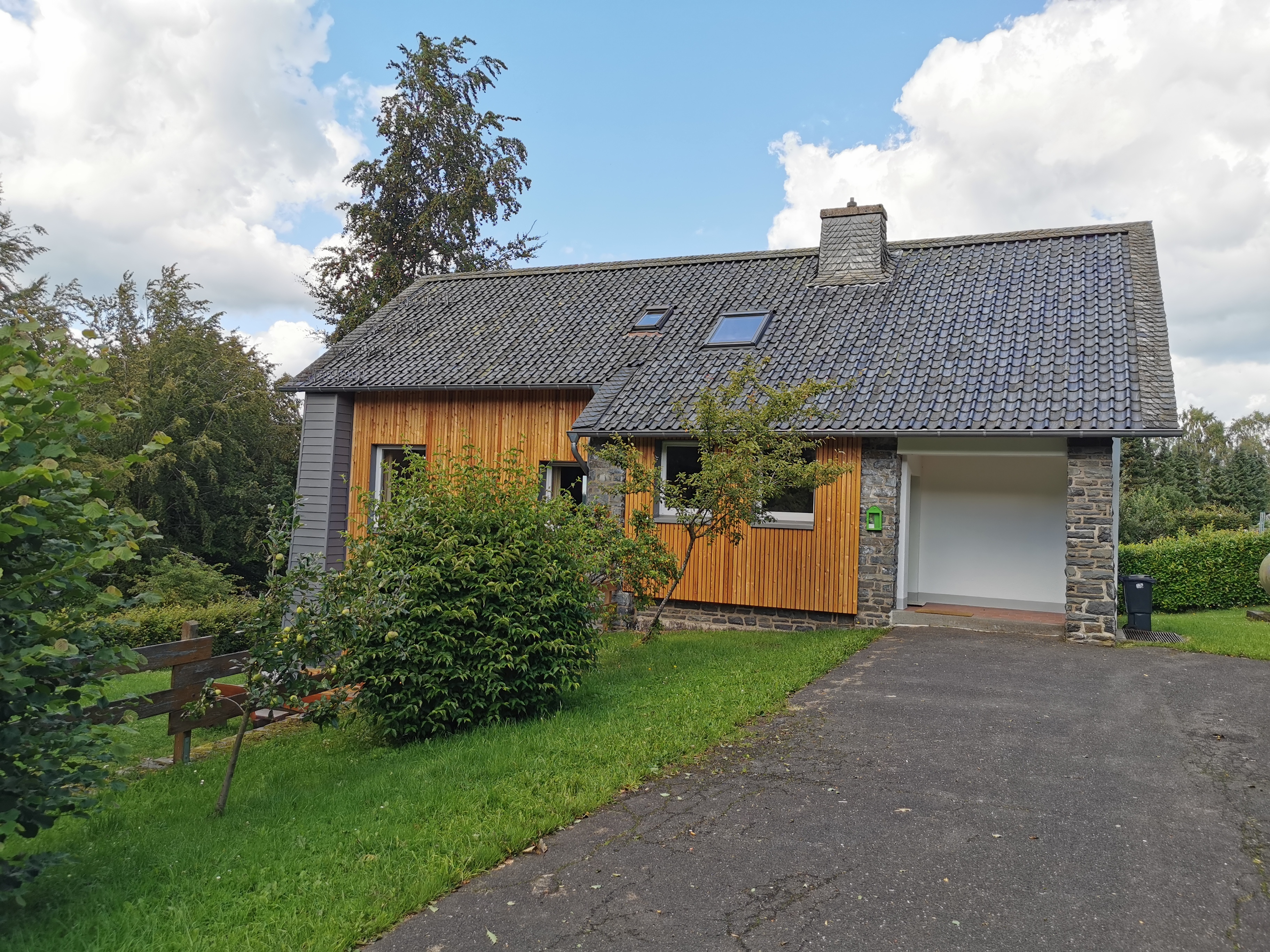 Außenansicht Eingang